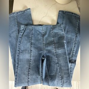 Free People- We the Free Penny Pull on Jeans